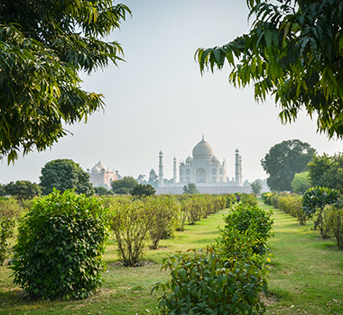 Gurgaon Tempo Traveller for Agra