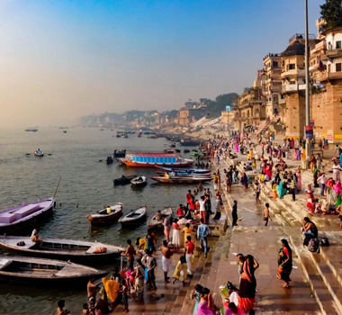 Delhi to Varanasi Tempo Traveller
